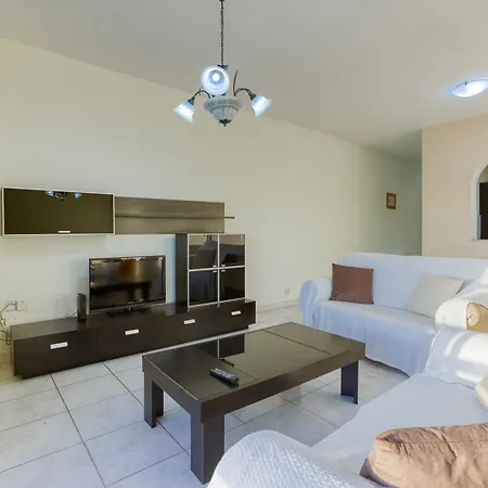3br Apt With Breathtaking Views Of Valletta By 360 Estates * Sliema