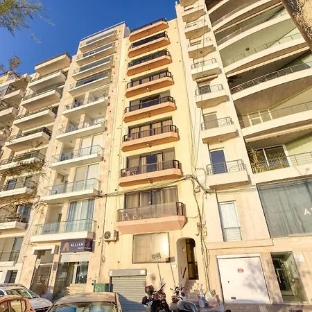 3br Apt With Breathtaking Views Of Valletta By 360 Estates